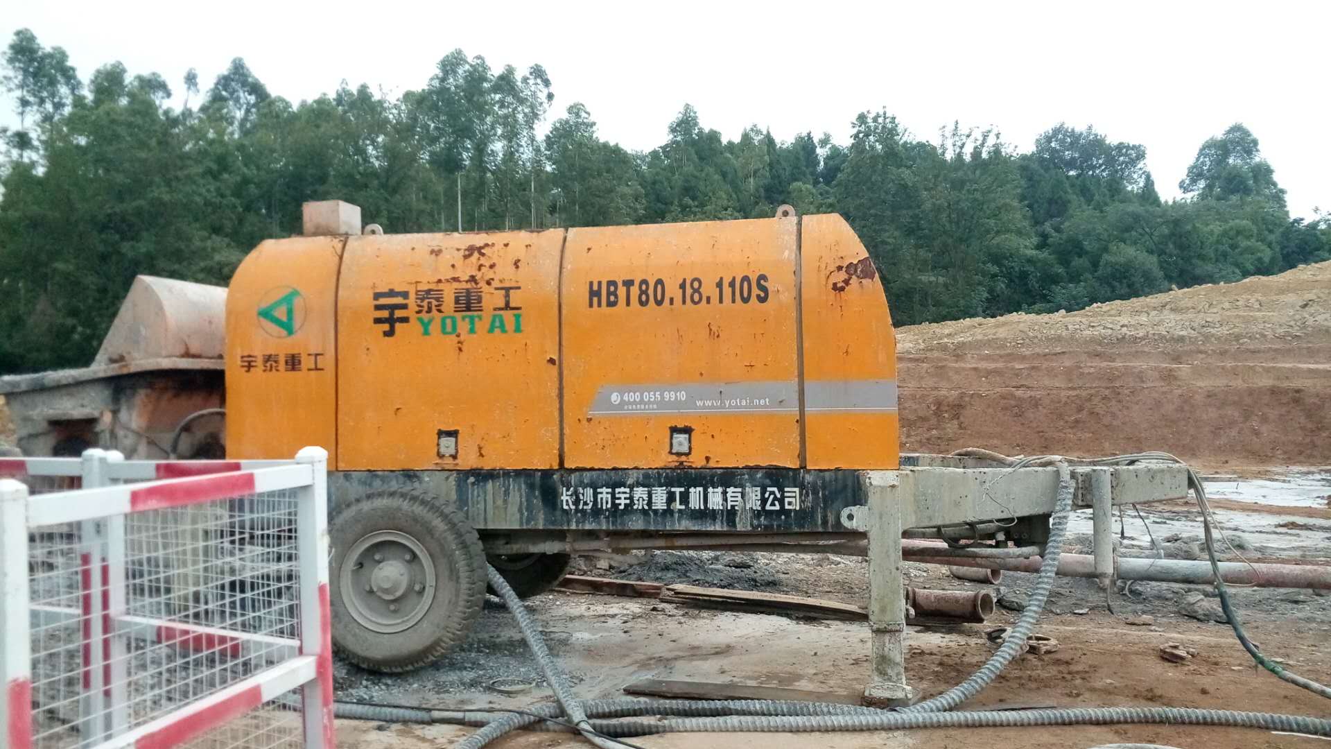 混凝土输送泵出租